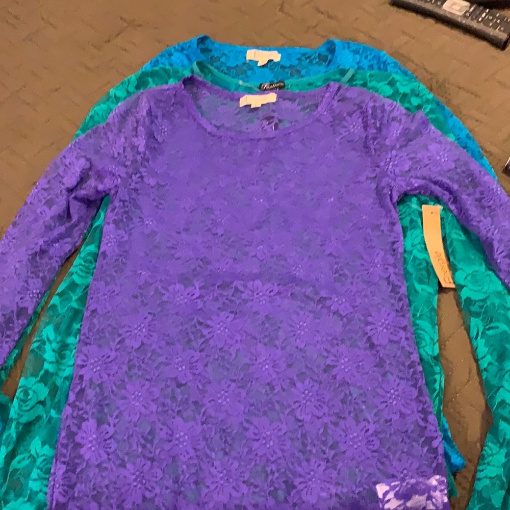 Set of 3 lace pullovers